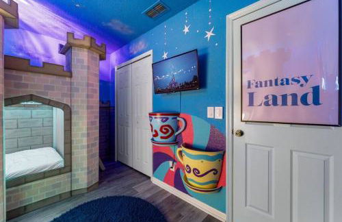 Disney World Cinderella Castle Lazy River Pool & Game Room - Foto 41