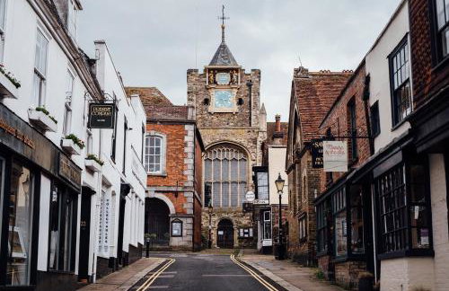 Crown Stables - Foto 32