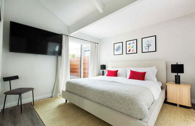 Hamilton II by Avantstay Beach House Rooftop Deck Newly Renovated Bungalow - Foto 13