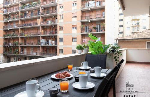 GFC Eternal Rome Apartment - 5min to Tiburtina Station MetroB, 2 Bathrooms, Terrace, A-C - Photo 38