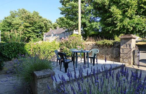 Inglenook House - Photo 25