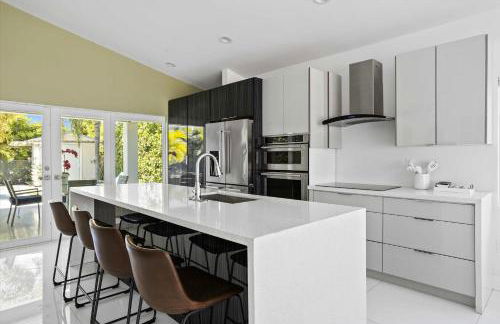 Luxury House 4 beds heated Pool w Jaccuzzi - Foto 13