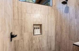 The Blaylock Cabin, 2 King, Hot Tub, Pet Friendly! - Foto 20