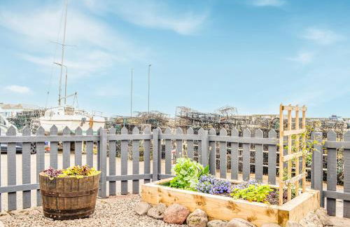 Fifie Cottage - Photo 20