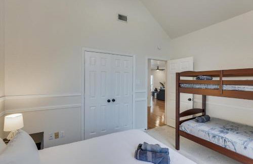 Luxurious 5 Bedroom Retreat with Pool - Foto 24