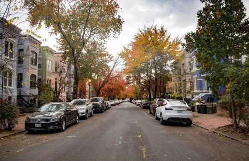 Entire rowhouse in Capitol Hill with free parking - Foto 35