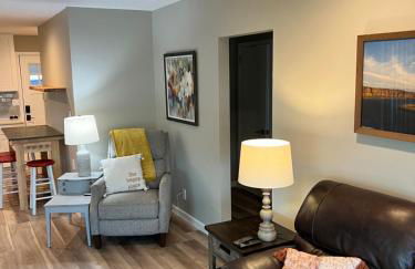 Crescent Bar Waterfront Home- Private Beach, Water Views, Hiking, Golf, Live Concerts - Foto 9