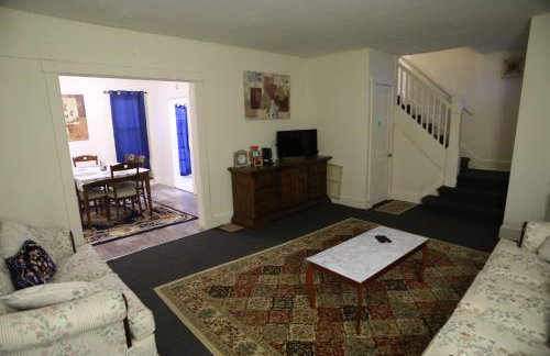 3 bedroom one bathroom townhouse - 20B Elm street Charlton Heights WV 25040 - Foto 4