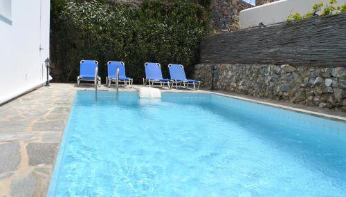 Thalassa Villa - Photo 2