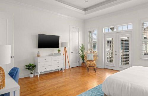 Modern Beach Haüs 4 min walk to beach w/ pool BBQ - Foto 18