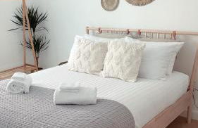 Seapink, Kingsand; luxury Cornish cottage with seaviews, bbq & paddleboards - Photo 13