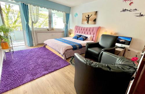 Stylish, Cozy & Quiet Apartment with one and half rooms in District 1 - Foto 1