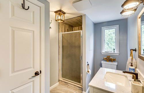 Coastal Charmer Less Than 1 Mi to South Kingstown Beach - Photo 19