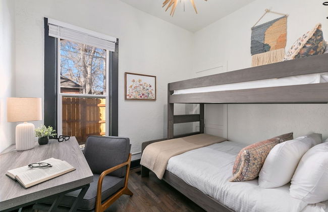 Old Town Retreat w/ Hot Tub Steps From Csu! - Foto 4