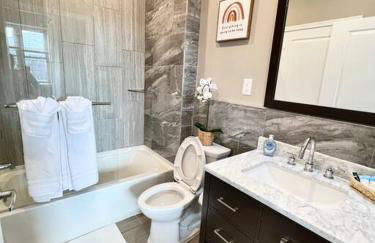 503 Bohemian Romance Apartments in center city - Foto 17