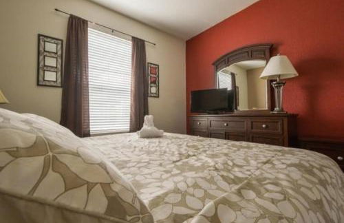 2 Bedroom private lakeview by Conference Center and Epic Universe walking distance - Foto 11