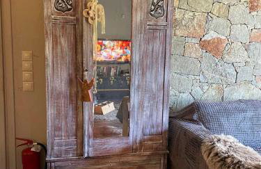 Pinecone Lodge, Eptalofos Wellness Garden Chalet - Foto 23