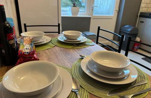 Indulgent Cozy 2 BR Home - Foto 8