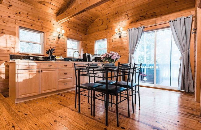 Sunset Chalet-amazing Views Private hot tub - Photo 1