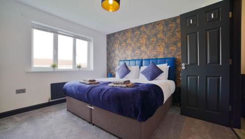 Spacious and Lovely 3-bed Home in Sleaford by Renzo, Driveway, Sleeps 6! - Foto 1