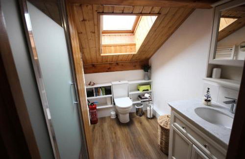 Chalet Camomille - Confortable chalet dans un quartier calme avec une vue imprenable sur la vallée et le Mont Blanc MAE-0967 - Foto 2