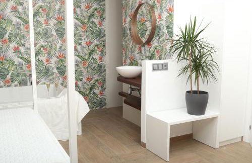 APARTAMENTOS GORI SUITES HIDROMASAJE accesibles minusválidos - Foto 20