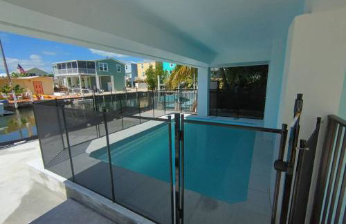 Oceanview Luxury Retreat 12 Guest 6 Beds Pool&Dock - Foto 3