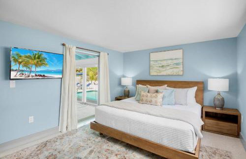 Coastal Charm - Photo 19