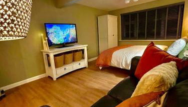 The Room Next Door- Boutique room in the Cotswolds - Foto 2