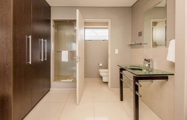 Infinity Self-Catering Apartments - Photo 70