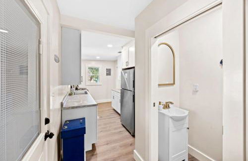 Cozy Coastal Cottage - Foto 25