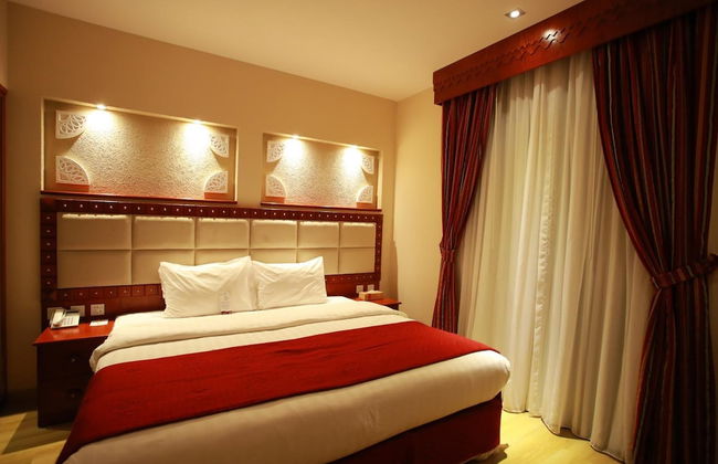 Al Liwan Suites Rawdat Al Khail - Foto 8