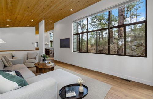 Prescott Treehouse Luxe 4BR 3B Home Sleeps 10 - Foto 6