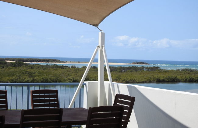 On The River Apartments - Photo 42