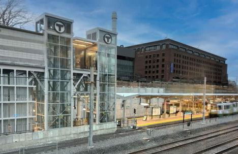 Tufts 3-Bed 2-Office Home with Laundry - Foto 31