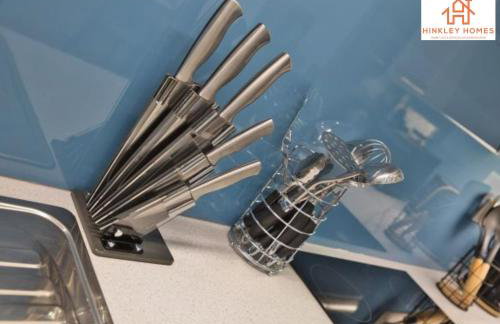 Modern 1 Bed Apartment in Central Bridgwater Ideal for Contractors & Long Stays - Foto 27