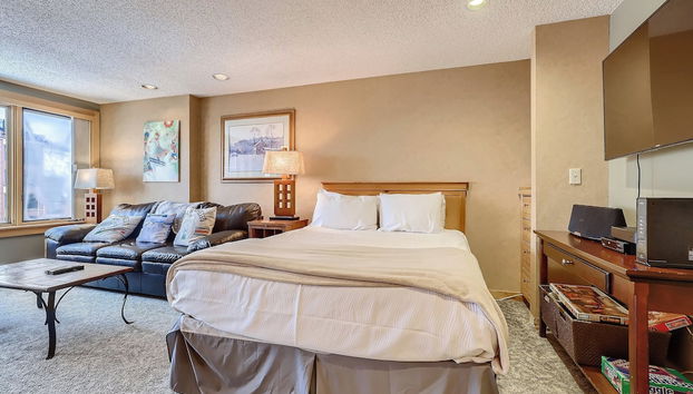 Downtown Breck Ski In Ski Out! Walk to Everything - Foto 2, Habitación