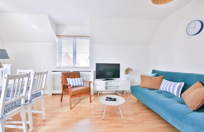 2 Bed House Near Beach with Free Parking - Foto 40