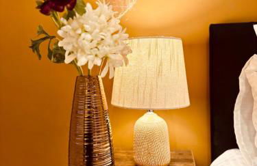 LivinSpace- Modern and spacious 2 bed flat in Central Sutton - Foto 10