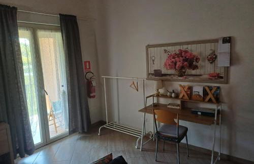 CASCINA LEGNAGO trilocale a 6 chilometri da SALO' - Foto 24