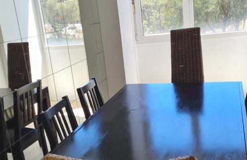 AC in the bedrooms, near the river, spacious - Photo 14