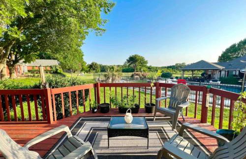 Shaded Oaks Suite Luxury Stay by the Golf Course - Foto 1