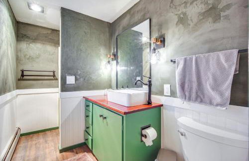 4 Mi to Bromley Mtn Family-Friendly Retreat! - Foto 17