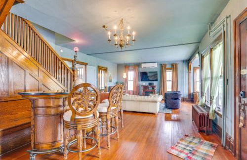 Fire Pits, Views and Yard Luxe Mt Horeb Getaway! - Foto 9