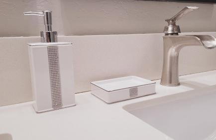 New ! Lovely Studio w/ patio, Parking on premises - Foto 14