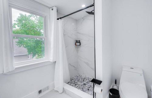 Enchanted Red Doors - Foto 17