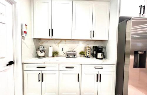 Half ACRE Lux Pool SPA with FIREPIT ARCADE Grill Sleeps 40 - Foto 44