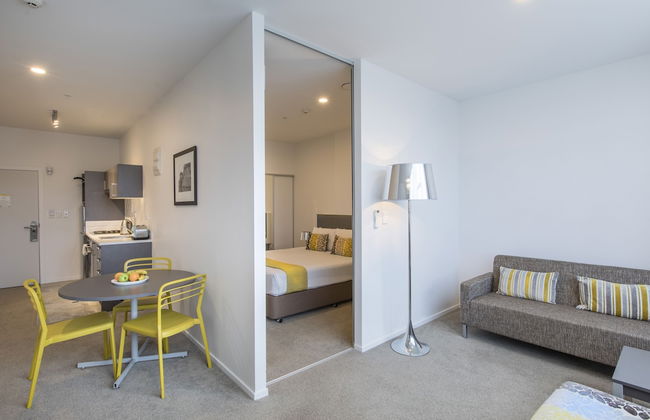 Quest on Thorndon - Photo 2