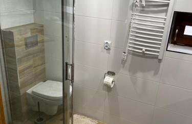 Jaromierz Dom nad jeziorem - Foto 8