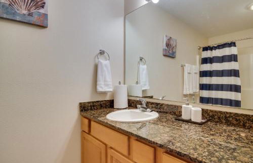 Walk to Beach Gulfport Retreat with Patio - Foto 21